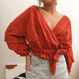 Forever 21 - Wrap Broiderie Top - S